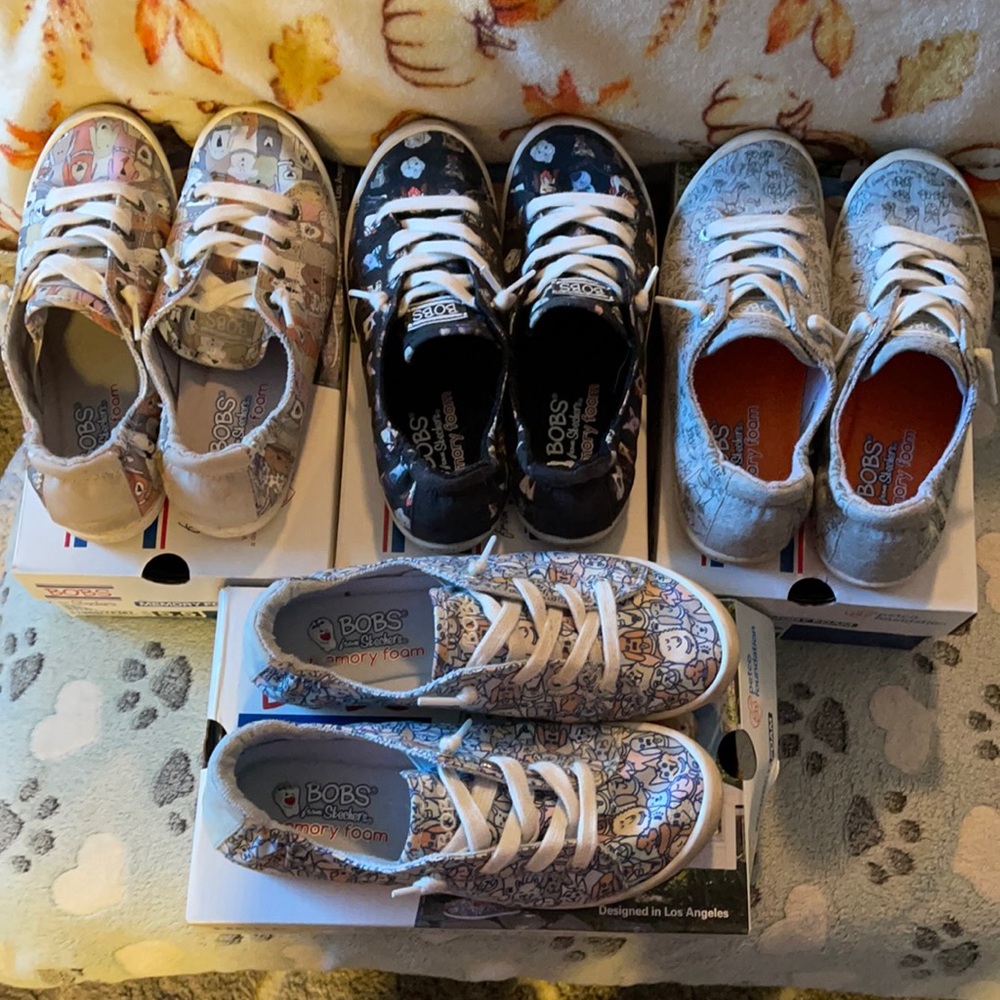 Bobs Skechers loafers 4 pair.